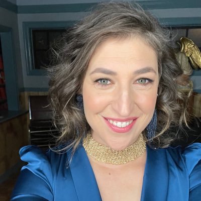 Are Mayim Bialik And Jonathan Cohen In A Relationship Now? Details About Her Family And Net Worth