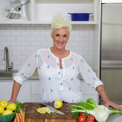 Are Chef Anne Burrell And Stuart Claxton Currently Married? Details About Her Kids, Net Worth And Family