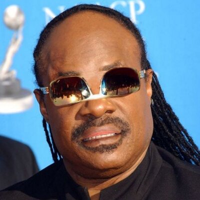 What Happened To Stevie Wonder Face: Did He Undergo Plastic Surgery? Face Before And After Pictures