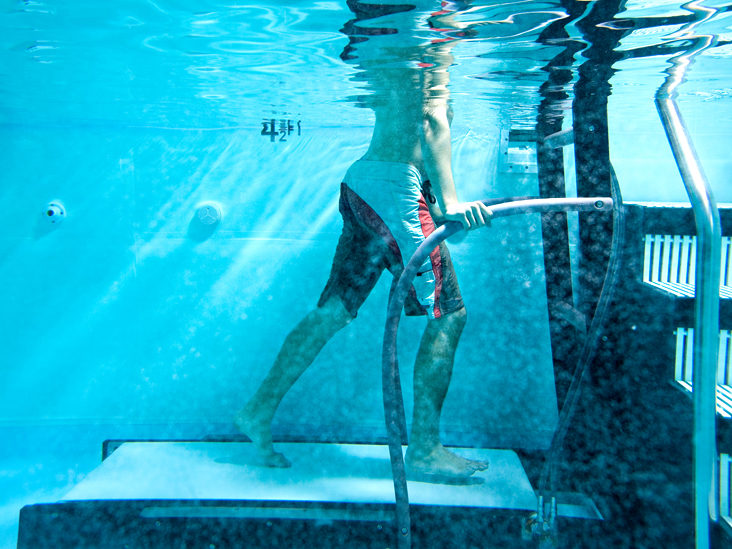 What Makes Aqua Jogging A Great Workout? Here Is What To Know