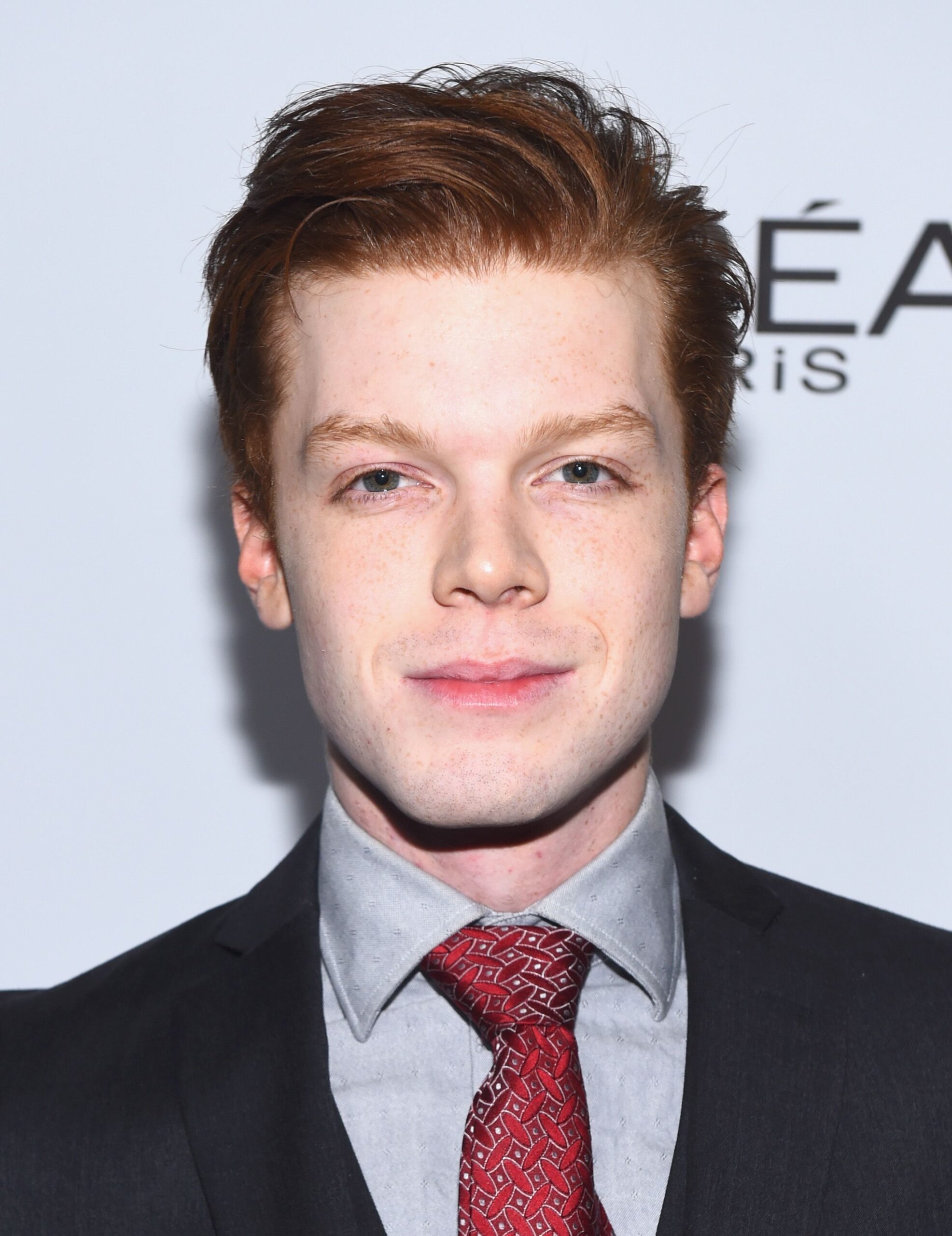 Cameron Monaghan Wife Is He Married Or Engaged To Lauren Searle? Gay