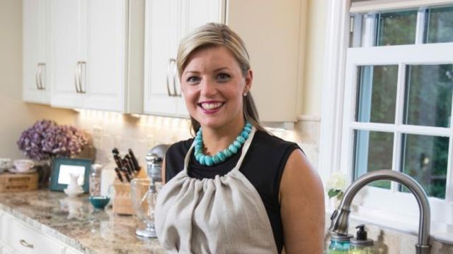 Who Is Damaris Phillips Husband: Is She Married To Darrick Wood?