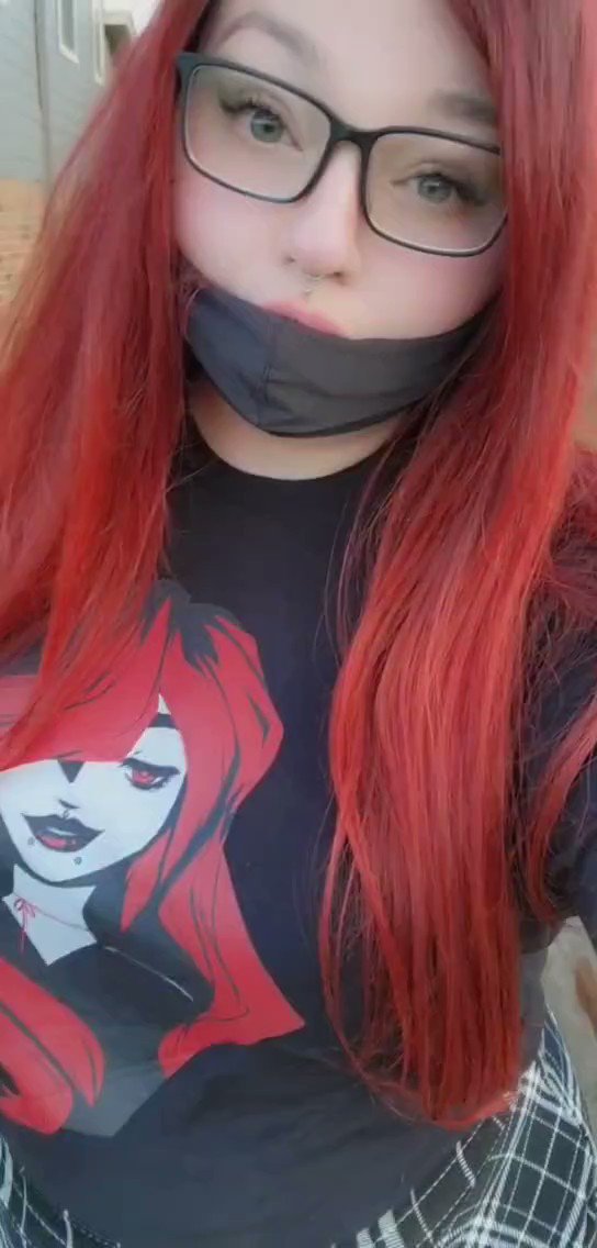 Twitch: Has Twitch Streamer Endra Revealed Her Face?