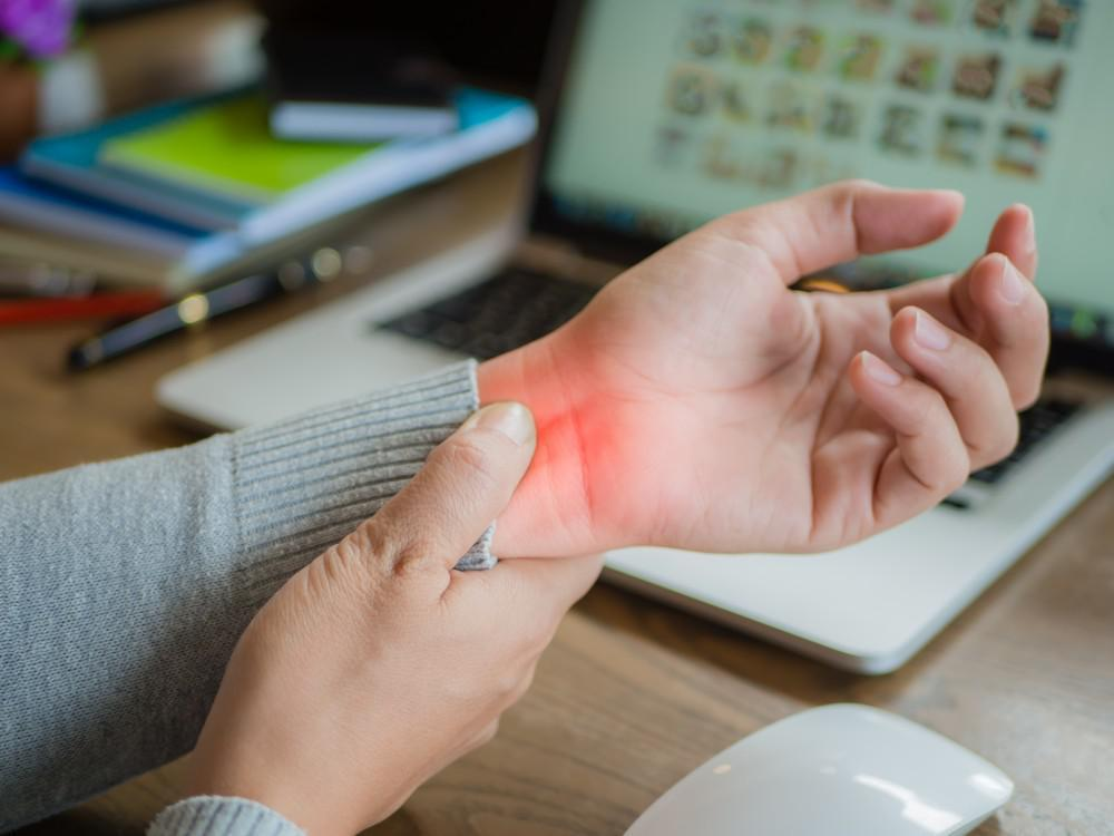 How To Minimize The Risk Of Carpal Tunnel Syndrome?