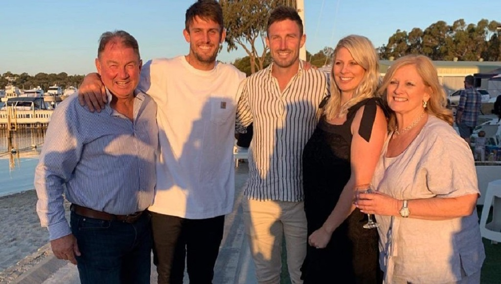 Who Are Mitchell Marsh Brother And Sister?