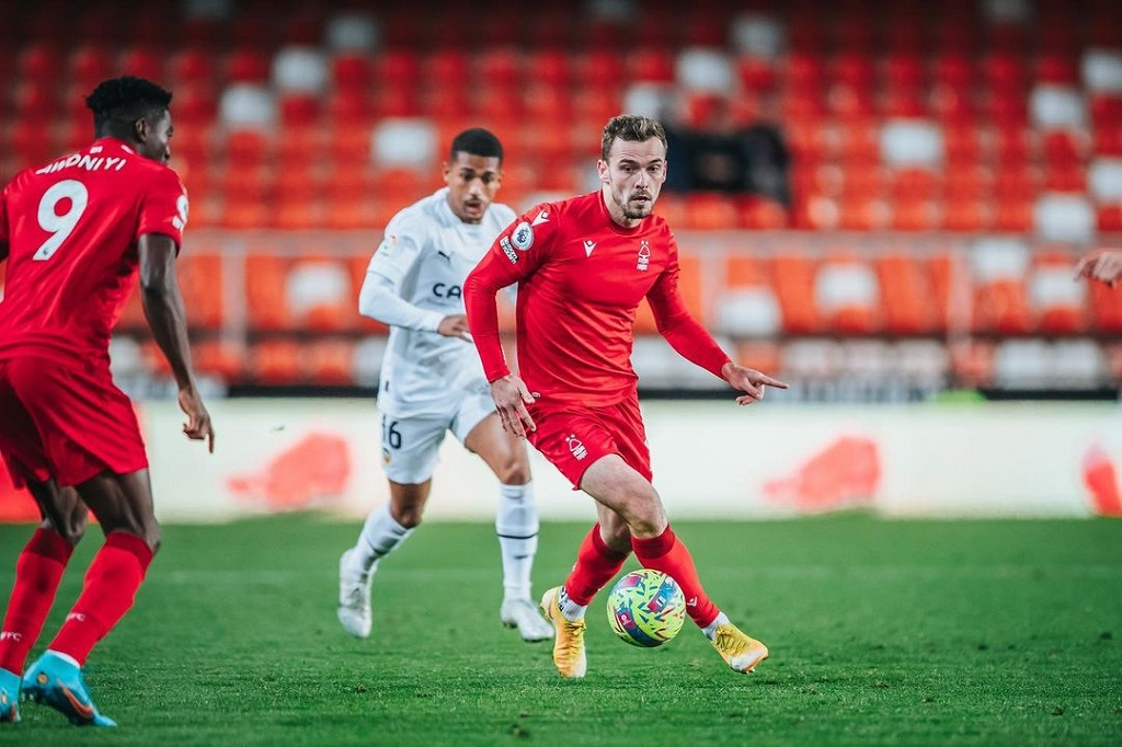 Are Harry Toffolo And Georgia Toffolo Related?