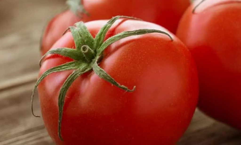 Benefits Of Eating Tomatoes