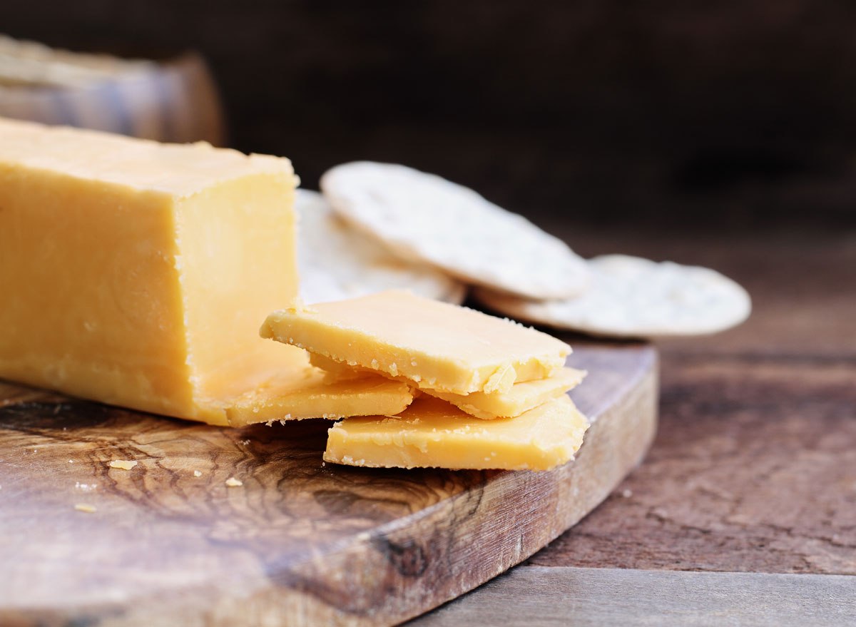 5 Side Effects Of Eating Too Much Cheese