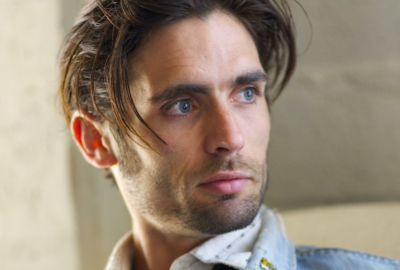 Are Tyson Ritter And John Ritter Related?